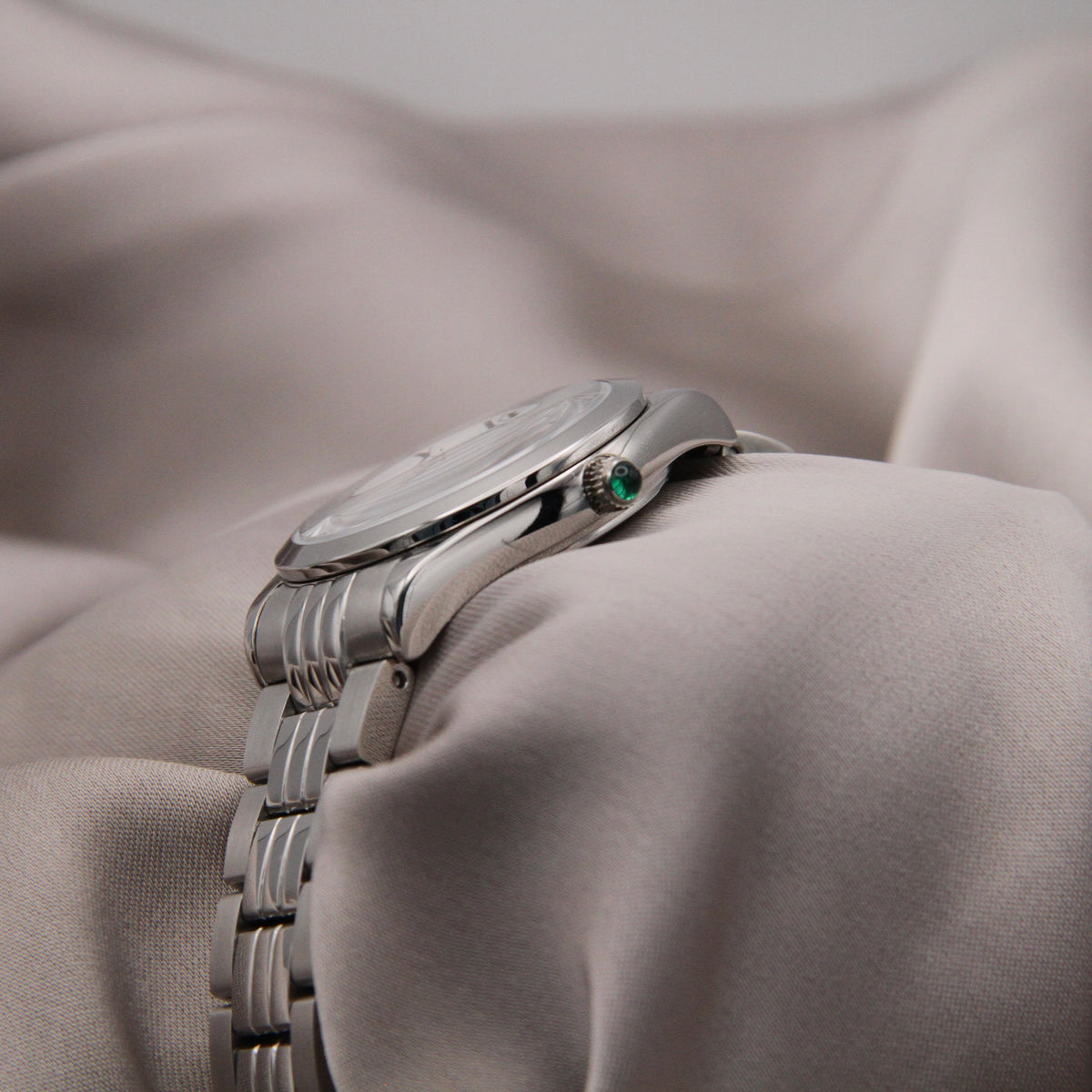 Élodie Classic | Swiss Made Watch - Alucène